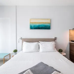 Apartman Sky, Szaloniki